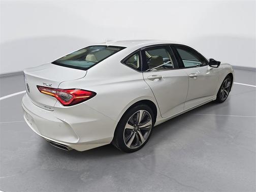 2022 Acura TLX Advance