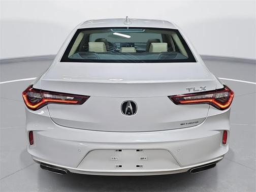 2022 Acura TLX Advance