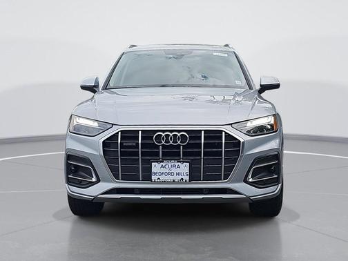 2022 Audi Q5 40 Premium