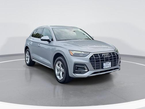2022 Audi Q5 40 Premium