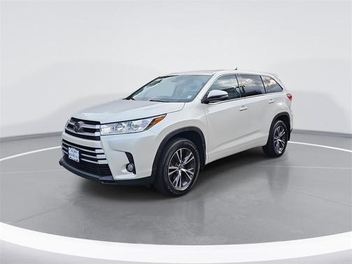 2018 Toyota Highlander LE Plus