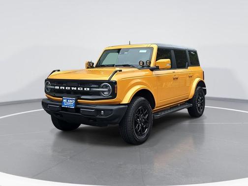 2022 Ford Bronco Outer Banks