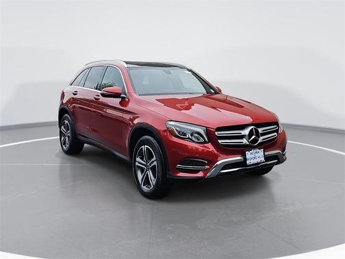 2018 Mercedes-Benz GLC 300 Base 4MATIC