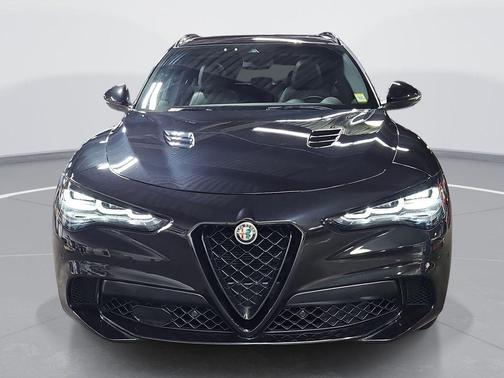 2024 Alfa Romeo Stelvio Quadrifoglio