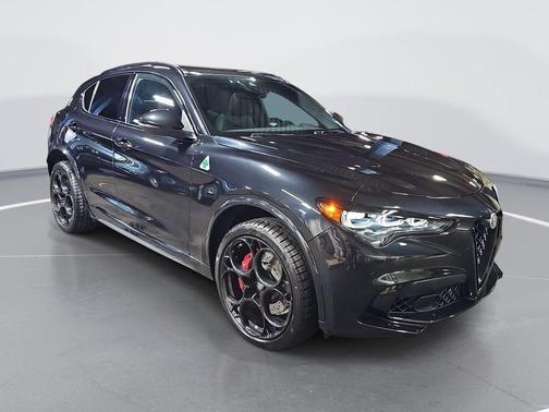 2024 Alfa Romeo Stelvio Quadrifoglio