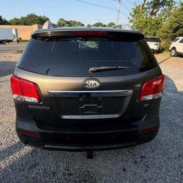 Brown 2013 Kia Sorento EX