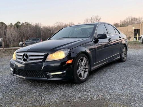 2012 Mercedes-Benz C-Class C 300 4MATIC Luxury