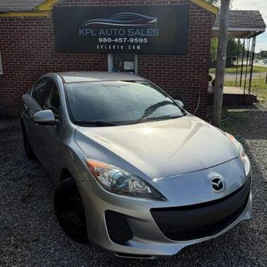 Liquid Silver Metallic 2013 Mazda Mazda3 i Sport