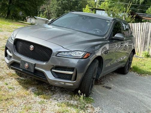 2017 Jaguar F-PACE 35t R-Sport
