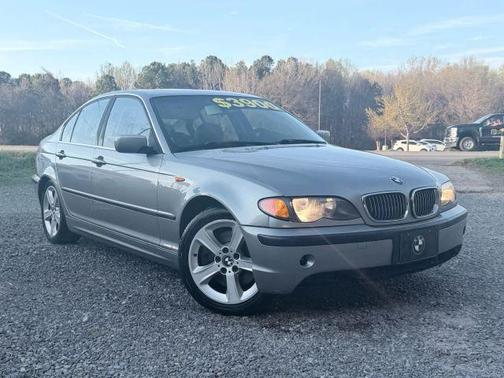 2004 BMW 330 i