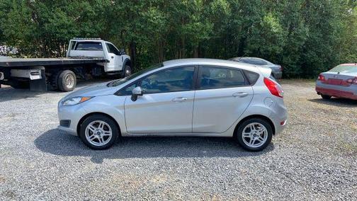 2017 Ford Fiesta SE