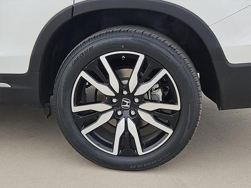 2022 Honda Pilot AWD Elite
