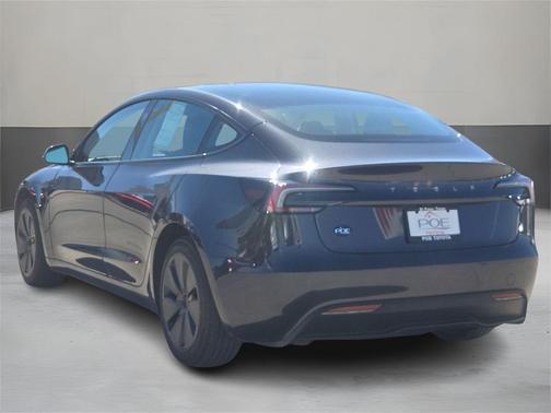2025 Tesla Model 3 Long Range