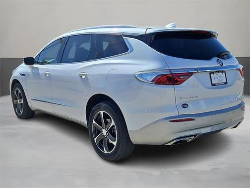 2022 Buick Enclave FWD Premium