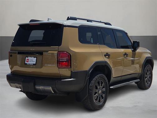 Trail Dust/Gray Scape 2024 Toyota Land Cruiser Base