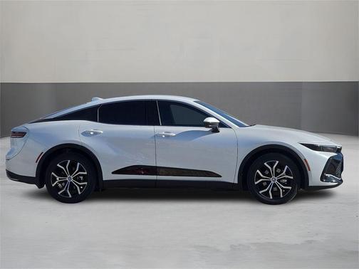 2024 Toyota Crown XLE