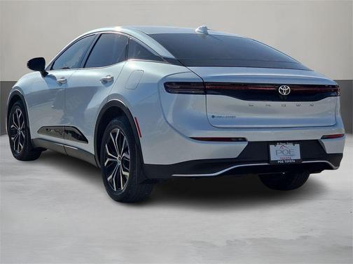 2024 Toyota Crown XLE