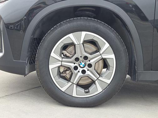 Black 2023 BMW X1 xDrive28i