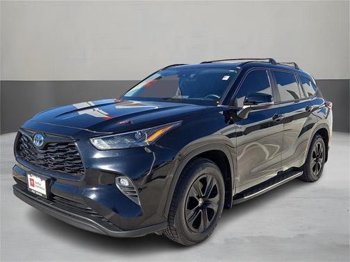 2024 Toyota Highlander Hybrid XLE