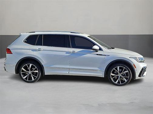 2023 Volkswagen Tiguan 2.0T SEL R-Line 4MOTION