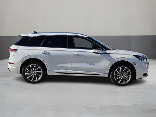 2022 Lincoln Corsair Grand Touring