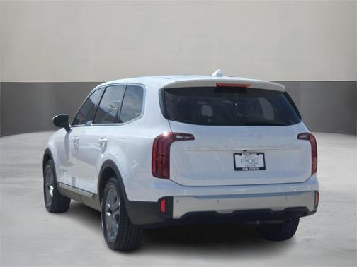 2024 Kia Telluride LX