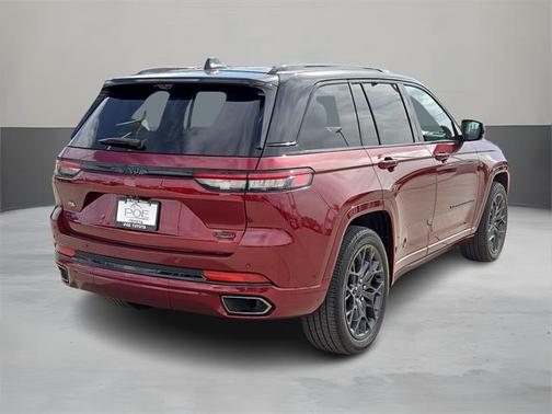 2023 Jeep Grand Cherokee 4xe Summit
