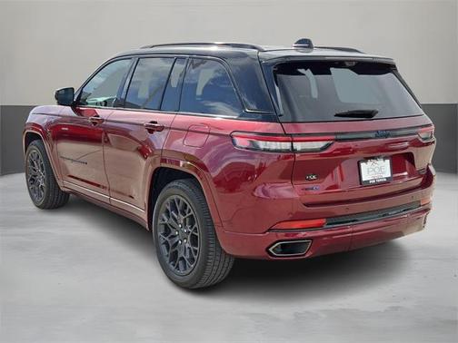 2023 Jeep Grand Cherokee 4xe Summit