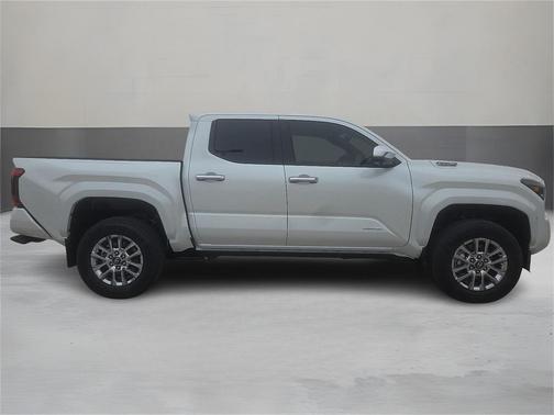 2026 Toyota Tacoma Hybrid Limited
