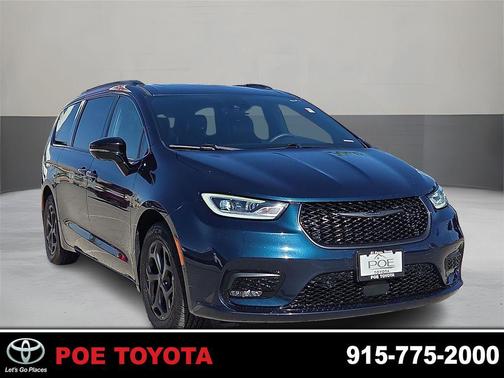 2024 Chrysler Pacifica Hybrid Premium S Appearance Pkg