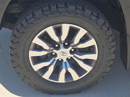 2022 Toyota Tacoma Limited