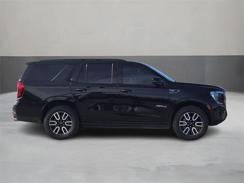 2022 GMC Yukon AT4