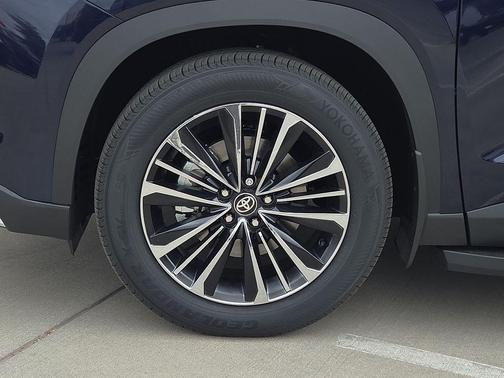 Blueprint 2026 Toyota Grand Highlander Hybrid Platinum MAX