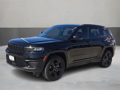 2023 Jeep Grand Cherokee Altitude