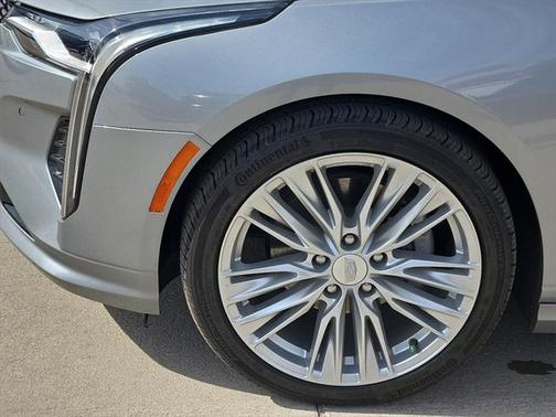 2025 Cadillac CT4 Premium Luxury RWD
