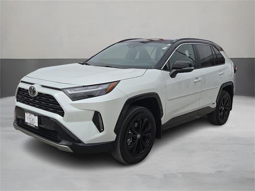 2025 Toyota RAV4 Hybrid SE