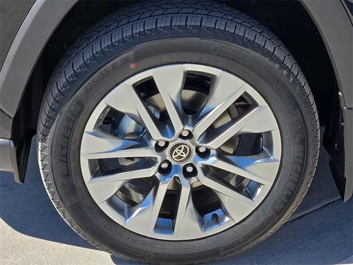 2025 Toyota RAV4 Limited