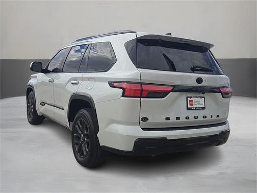 2024 Toyota Sequoia Platinum