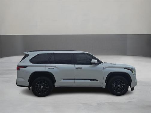 2024 Toyota Sequoia Platinum