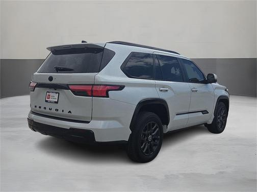 2024 Toyota Sequoia Platinum