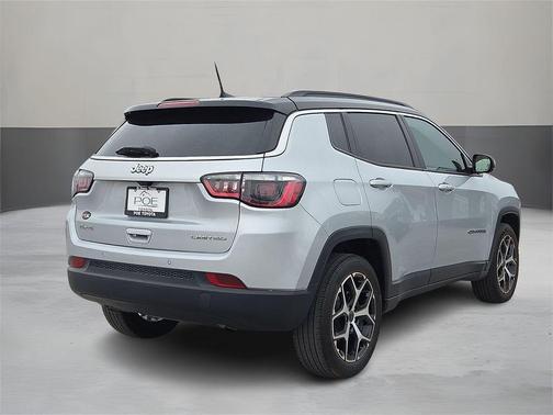 Silver Zynith Metallic Clearcoat 2025 Jeep Compass Limited