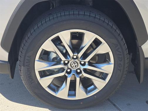 2025 Toyota RAV4 Limited