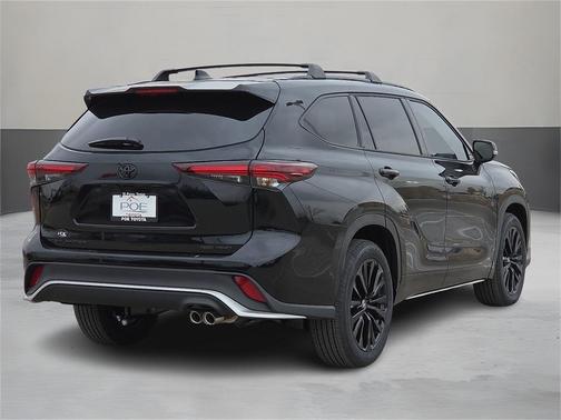 2026 Toyota Highlander XSE