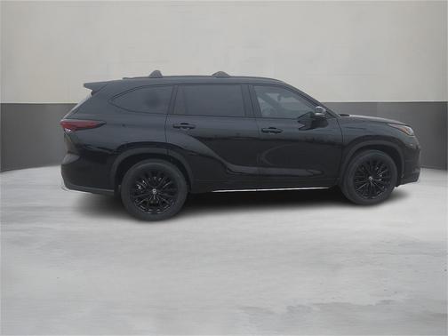 2026 Toyota Highlander XSE