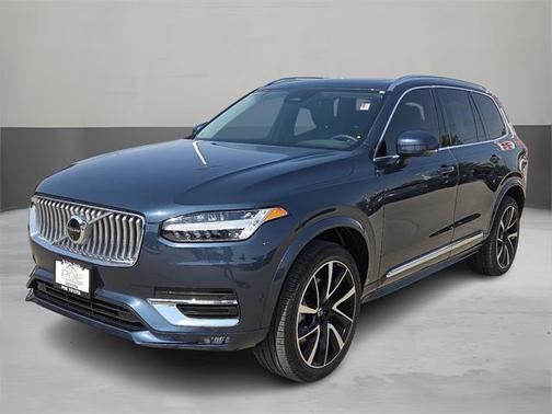 2023 Volvo XC90 B6 Plus 7-Seater