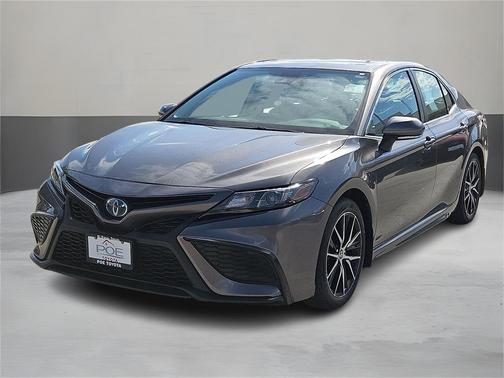 2024 Toyota Camry Hybrid SE