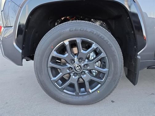 2025 Toyota Tundra Platinum