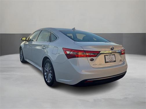2017 Toyota Avalon Hybrid Limited