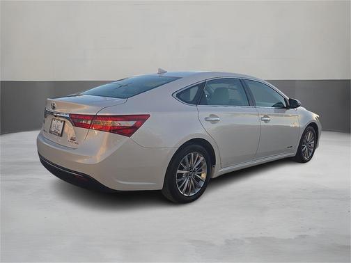 2017 Toyota Avalon Hybrid Limited