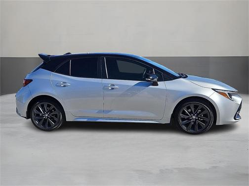 2025 Toyota Corolla XSE